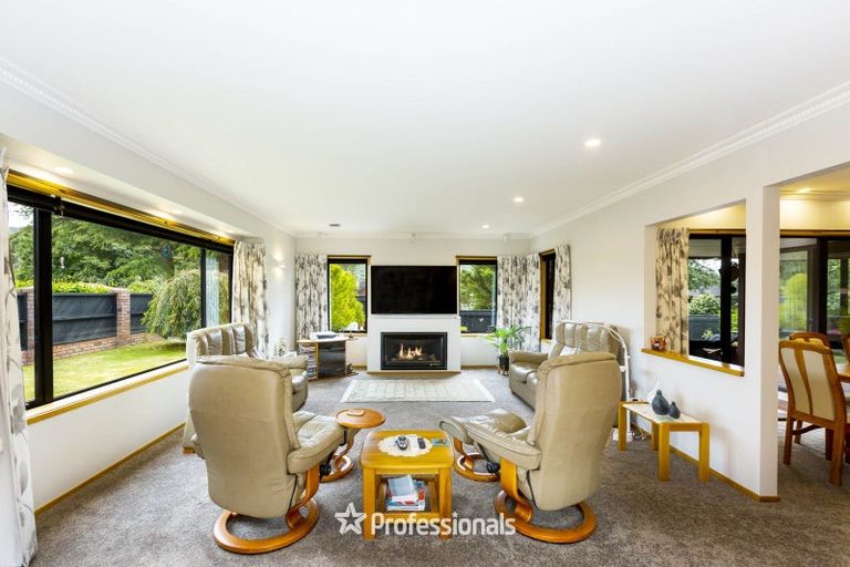 Photo of property in 64 Ebdentown Street, Ebdentown, Upper Hutt, 5018
