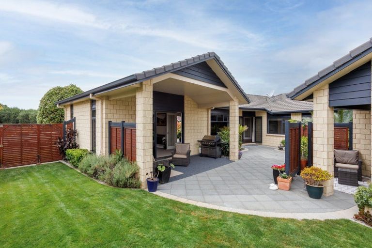 Photo of property in 7 Matemuri Drive, Papamoa Beach, Papamoa, 3118