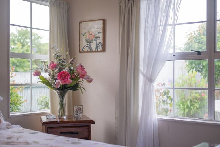 Photo of property in 220a Kennedy Road, Onekawa, Napier, 4110