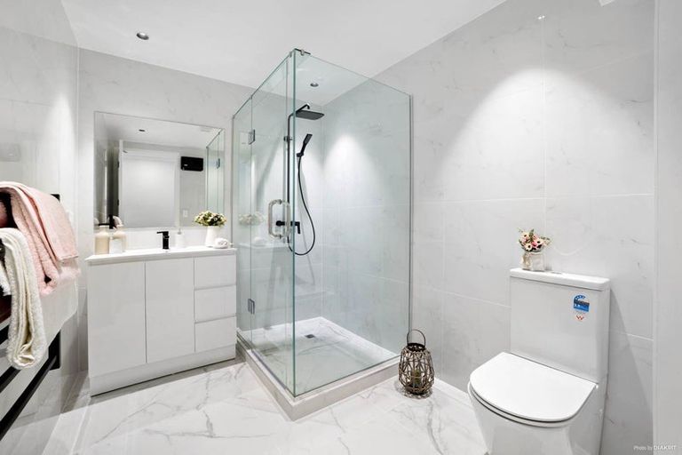 Photo of property in 27 Takurua Terrace, Orewa, 0931