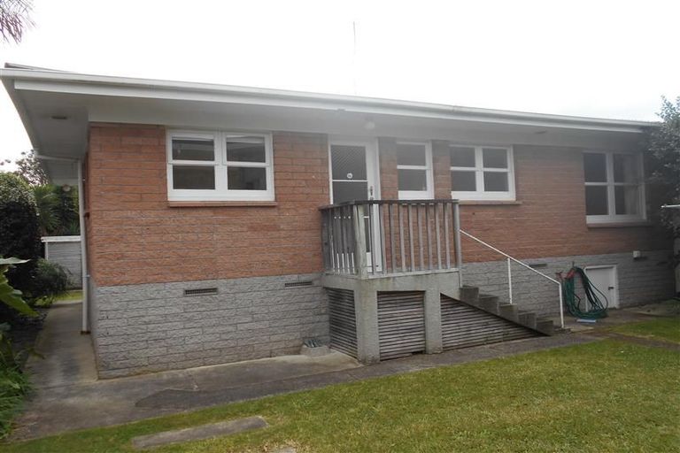 Photo of property in 10 Pah Street, Matua, Tauranga, 3110