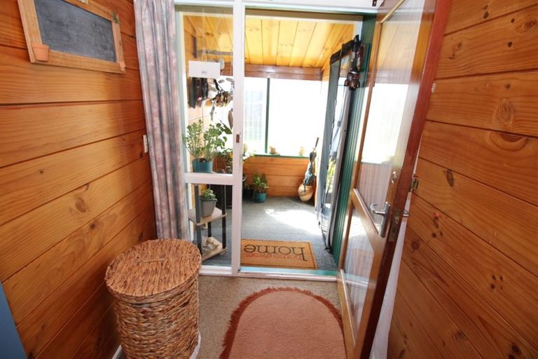 Photo of property in 28 Waitangi Place, Tokoroa, 3420