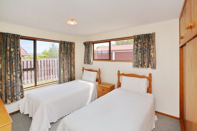 Photo of property in 4 Seadown Crescent, Amberley, 7410