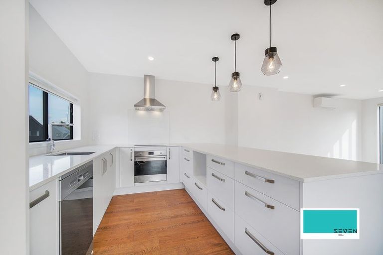 Photo of property in 69 Ninth View Avenue, Beachlands, Auckland, 2018