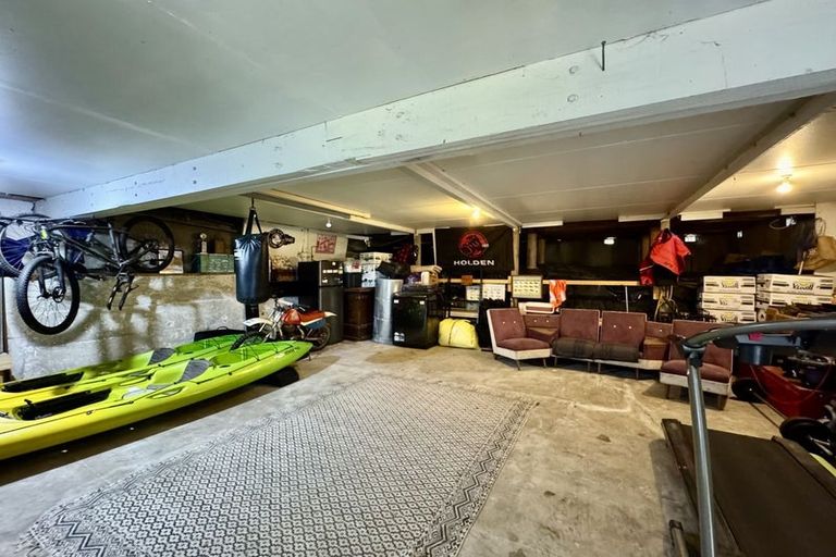 Photo of property in 16 Argyle Street, Weston, Oamaru, 9401