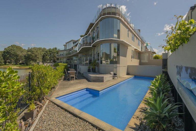 Photo of property in 302/1 Victoria Street, Whitianga, 3510