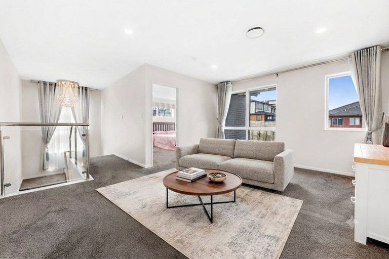 Photo of property in 52 Peihinga Road, Flat Bush, Auckland, 2019