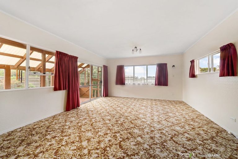 Photo of property in 14 Haumia Street, Johnsonville, Wellington, 6037