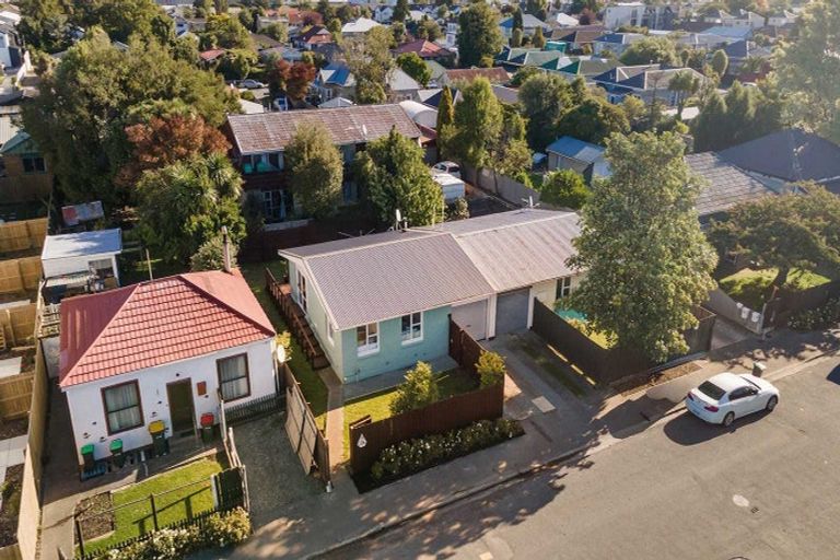 Photo of property in 2/14 Frederick Street, Waltham, Christchurch, 8011