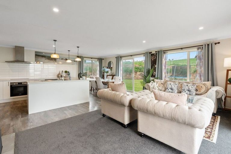 Photo of property in 247 Baker Road, Berwick Forest, Outram, 9073