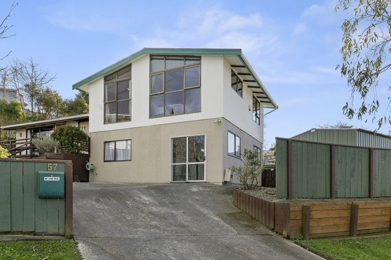 Photo of property in 57 Norana Road, Timberlea, Upper Hutt, 5018