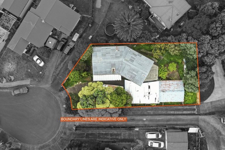 Photo of property in 14 Dunstall Place, Mangere Bridge, Auckland, 2022