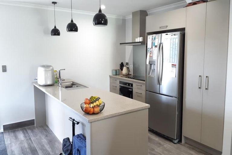 Photo of property in 17 Gibboney Place, Pokeno, 2402