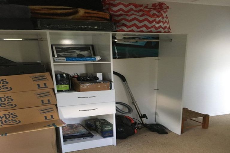 Photo of property in 2/170 Old Wairoa Road, Papakura, 2110