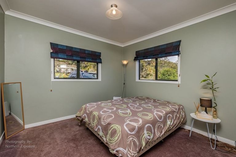 Photo of property in 99 Yorke Road, Haruru, 0204