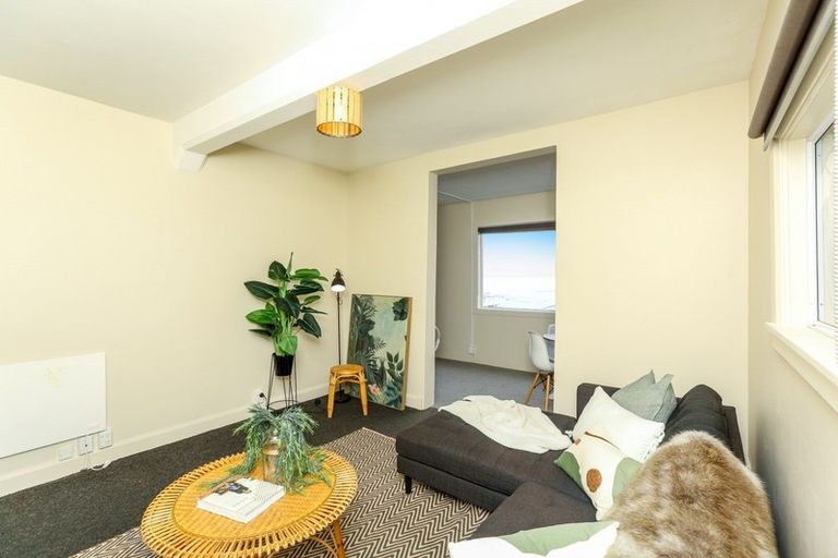 Photo of property in 127 Saint Aubyn Street, New Plymouth, 4310