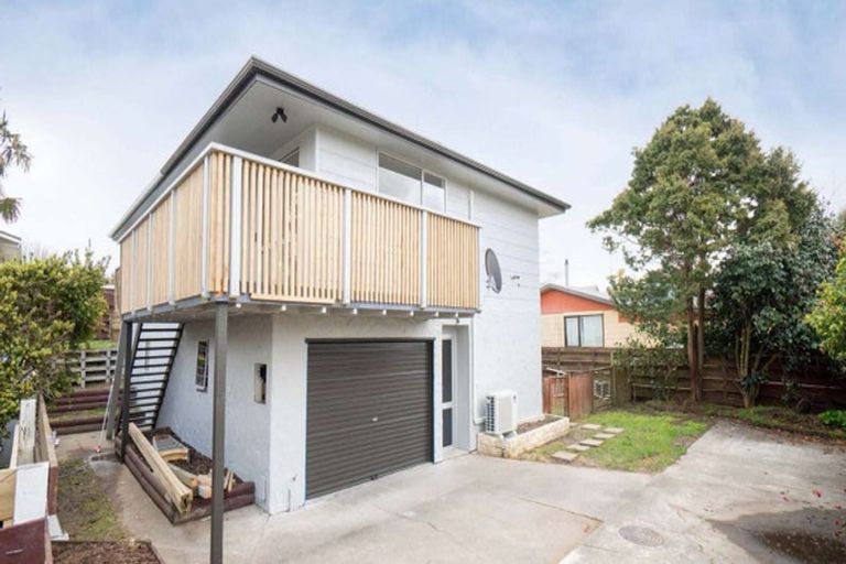 Photo of property in 6 Capri Place, Awapuni, Palmerston North, 4412