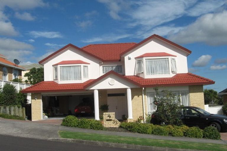 Photo of property in 33 Mccahill Views, Botany Downs, Auckland, 2010