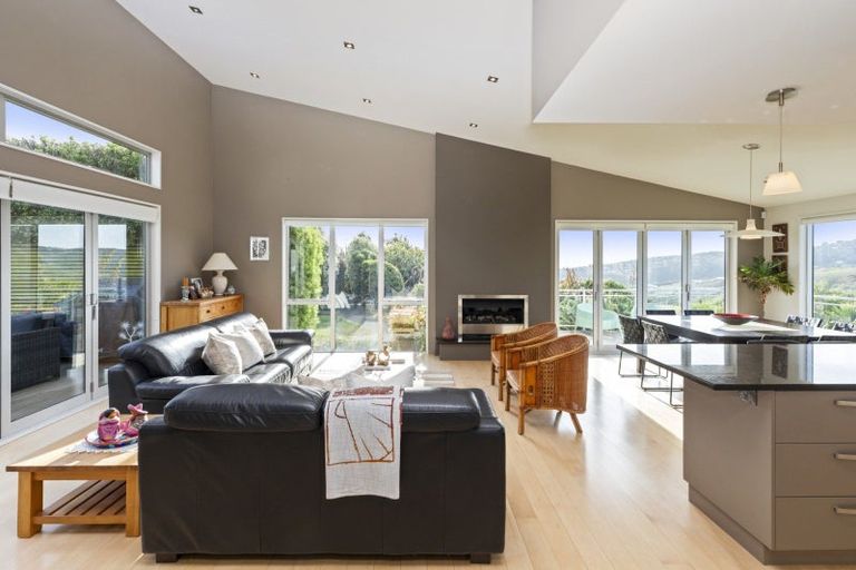 Photo of property in 335c Worsleys Road, Cracroft, Christchurch, 8022