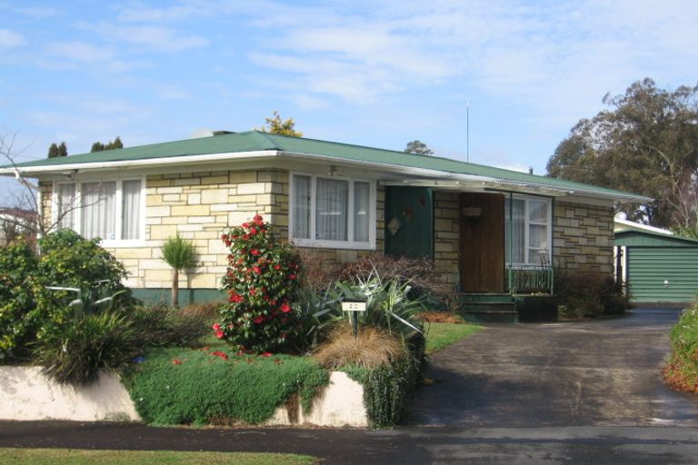 Photo of property in 14 Patrick Place, Fitzroy, Hamilton, 3206