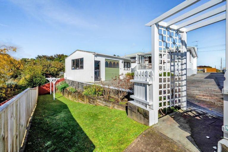 Photo of property in 10 Hurdon Street, Hurdon, New Plymouth, 4310