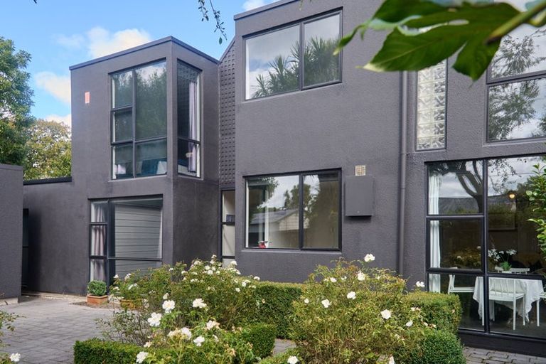 Photo of property in 28 Hassals Lane, Waltham, Christchurch, 8023