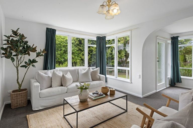 Photo of property in 36 Morrison Avenue, Northcote, Christchurch, 8052