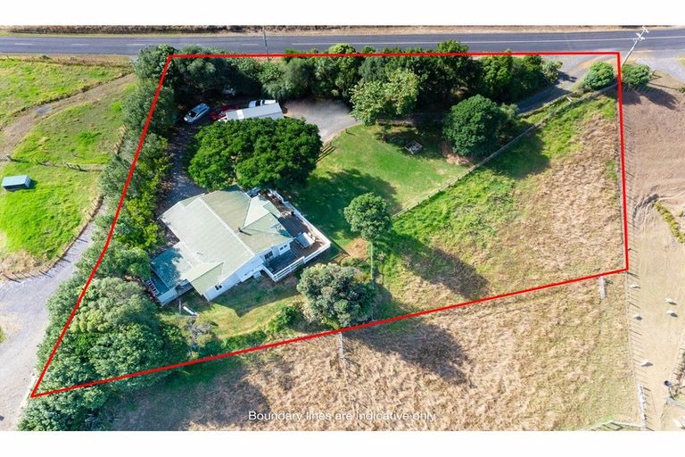 Photo of property in 241 Smith Road, Otaua, Waiuku, 2682