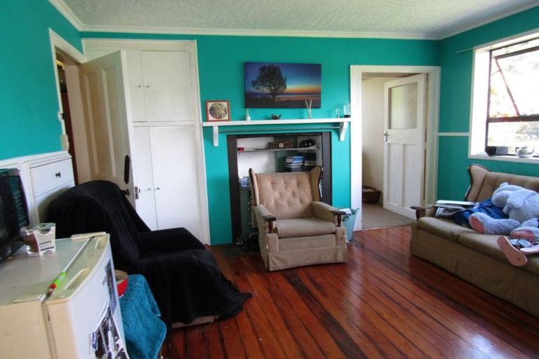 Photo of property in 24 Edward Street, Waimate, 7924