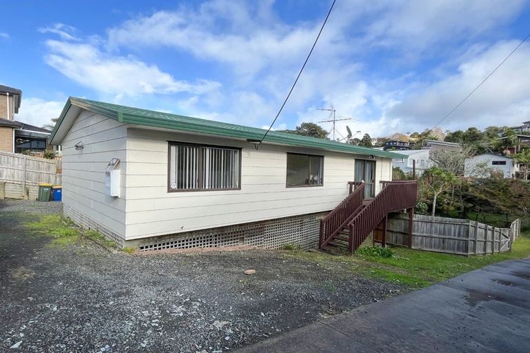 Photo of property in 690a Beach Road, Browns Bay, Auckland, 0630