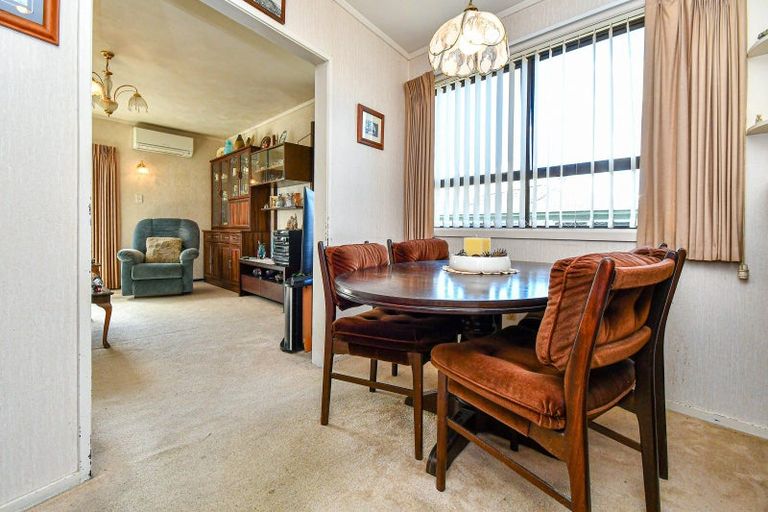 Photo of property in 8 Capella Place, Manurewa, Auckland, 2102