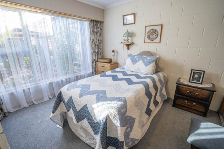 Photo of property in 2/21 Macmaster Street, Richmond, Invercargill, 9810