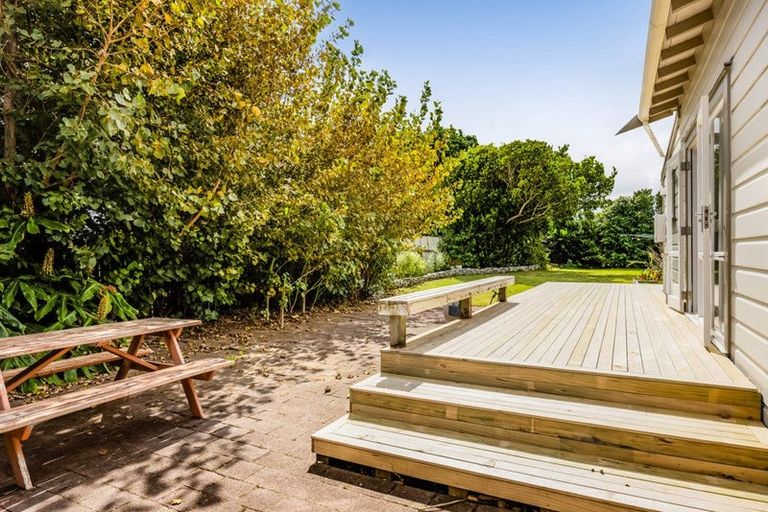 Photo of property in 63 King Street, Opunake, 4616