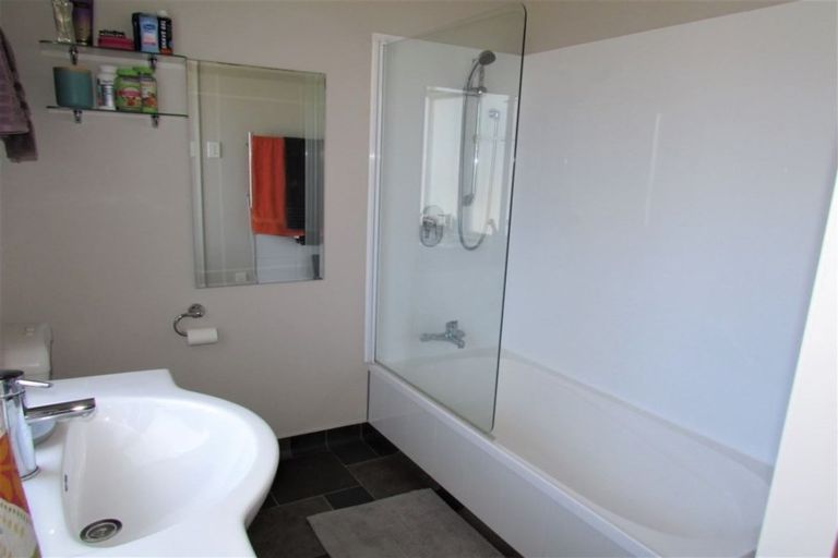 Photo of property in 16 Nelson Street, Greymouth, 7805