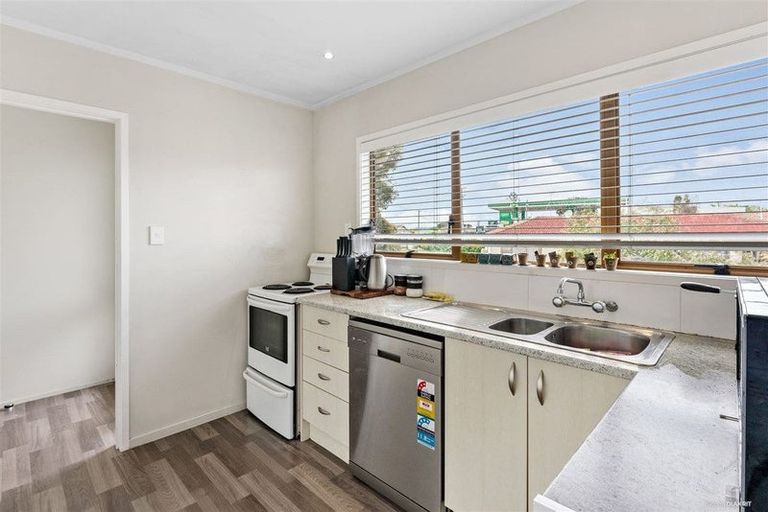 Photo of property in 1/108 Station Road, Papatoetoe, Auckland, 2025
