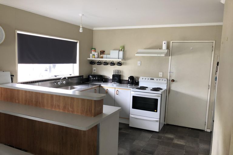 Photo of property in 10a Ihle Street, Terrace End, Palmerston North, 4410