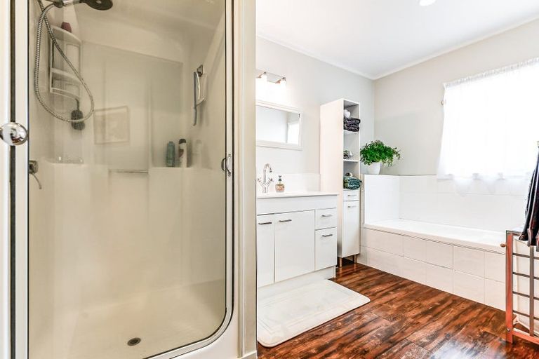 Photo of property in 18 Moreland Avenue, Pukete, Hamilton, 3200