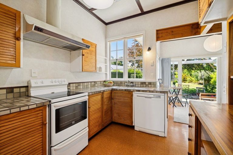 Photo of property in 3 Marine Terrace, Bayswater, Auckland, 0622