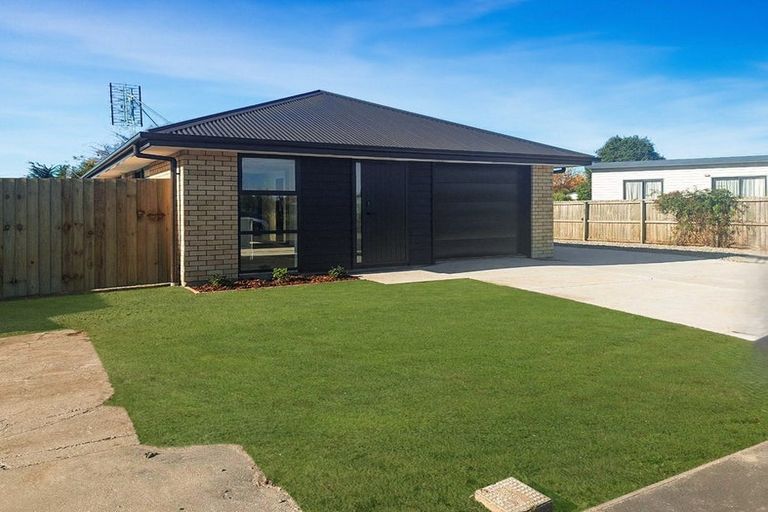 Photo of property in 16a Darcy Street, Richmond, 7020