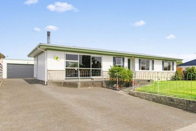 Photo of property in 23 Lichfield Crescent, Tamatea, Napier, 4112
