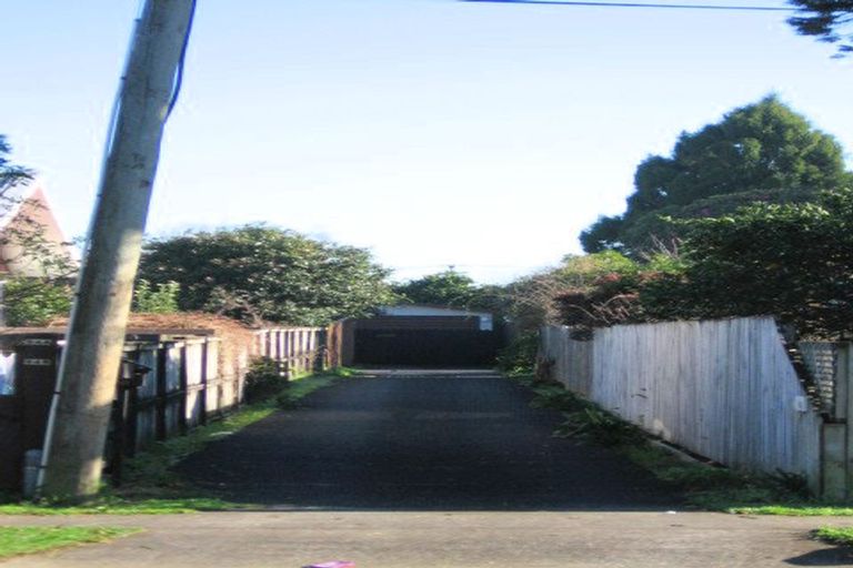 Photo of property in 1/94a Clevedon Road, Papakura, 2110
