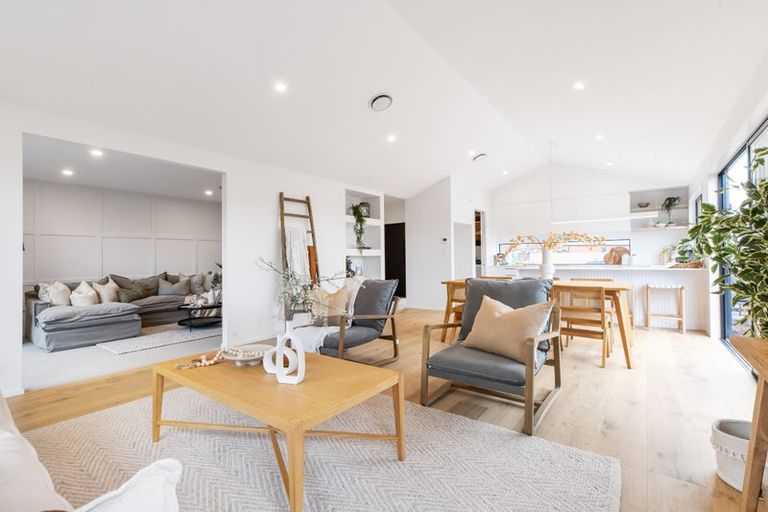 Photo of property in 16 Burkett Street, Marshland, Christchurch, 8051