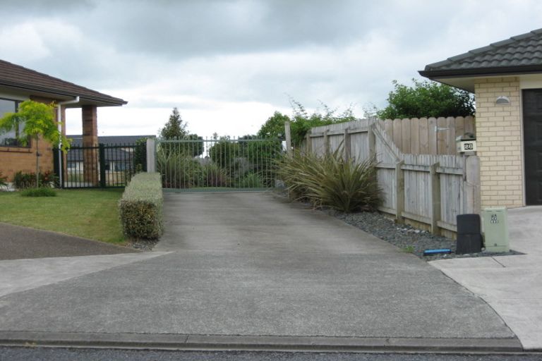 Photo of property in 26 Greig Place, Pukekohe, 2120