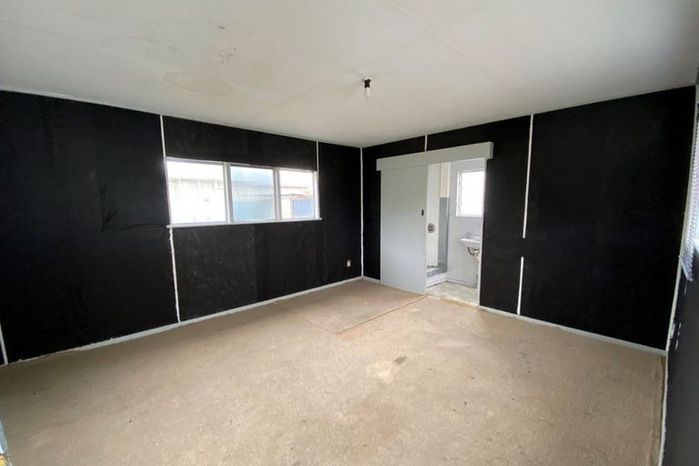 Photo of property in 2 Robertshawe Crescent, Dannevirke, 4930