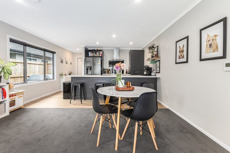 Photo of property in 8 Peter Tapp Way, Wainuiomata, Lower Hutt, 5014