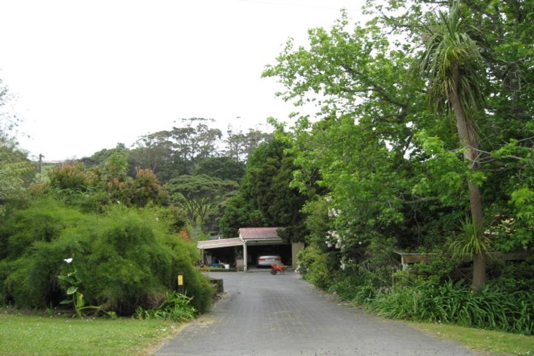 Photo of property in 58 Taha Road, Waimauku, 0881