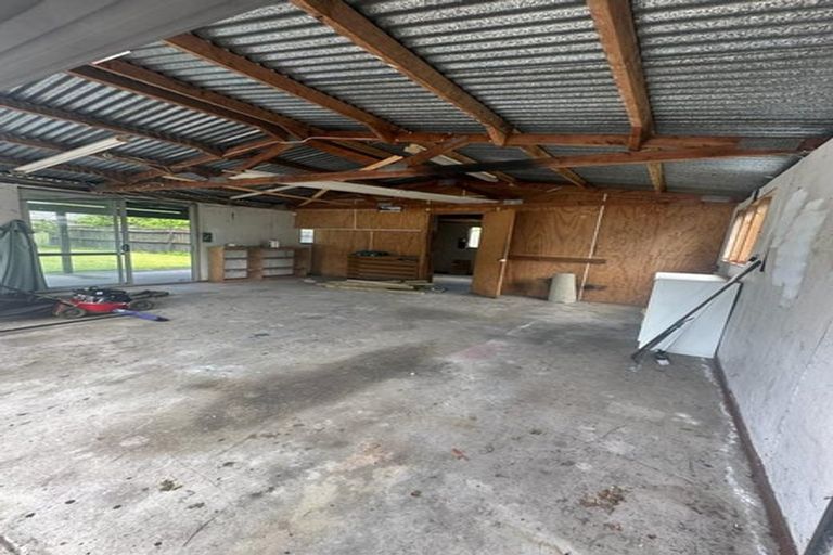 Photo of property in 14 Pukeroa Place, Papakura, 2110