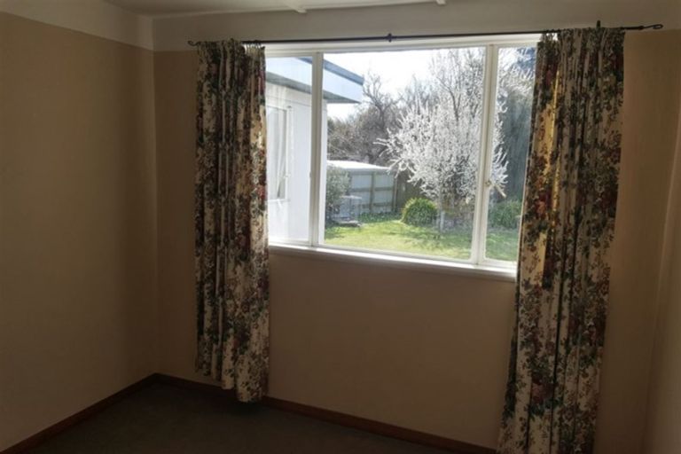 Photo of property in 14 Parsonage Road, Waimate, 7924