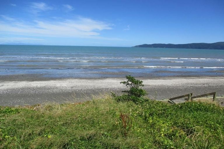 Photo of property in 7b Willow Grove, Raumati Beach, Paraparaumu, 5032