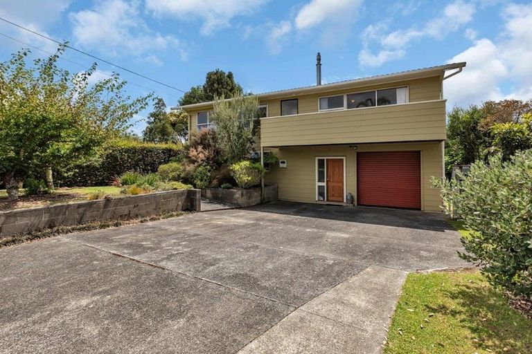 Photo of property in 94 One Tree Point Road, One Tree Point, 0118